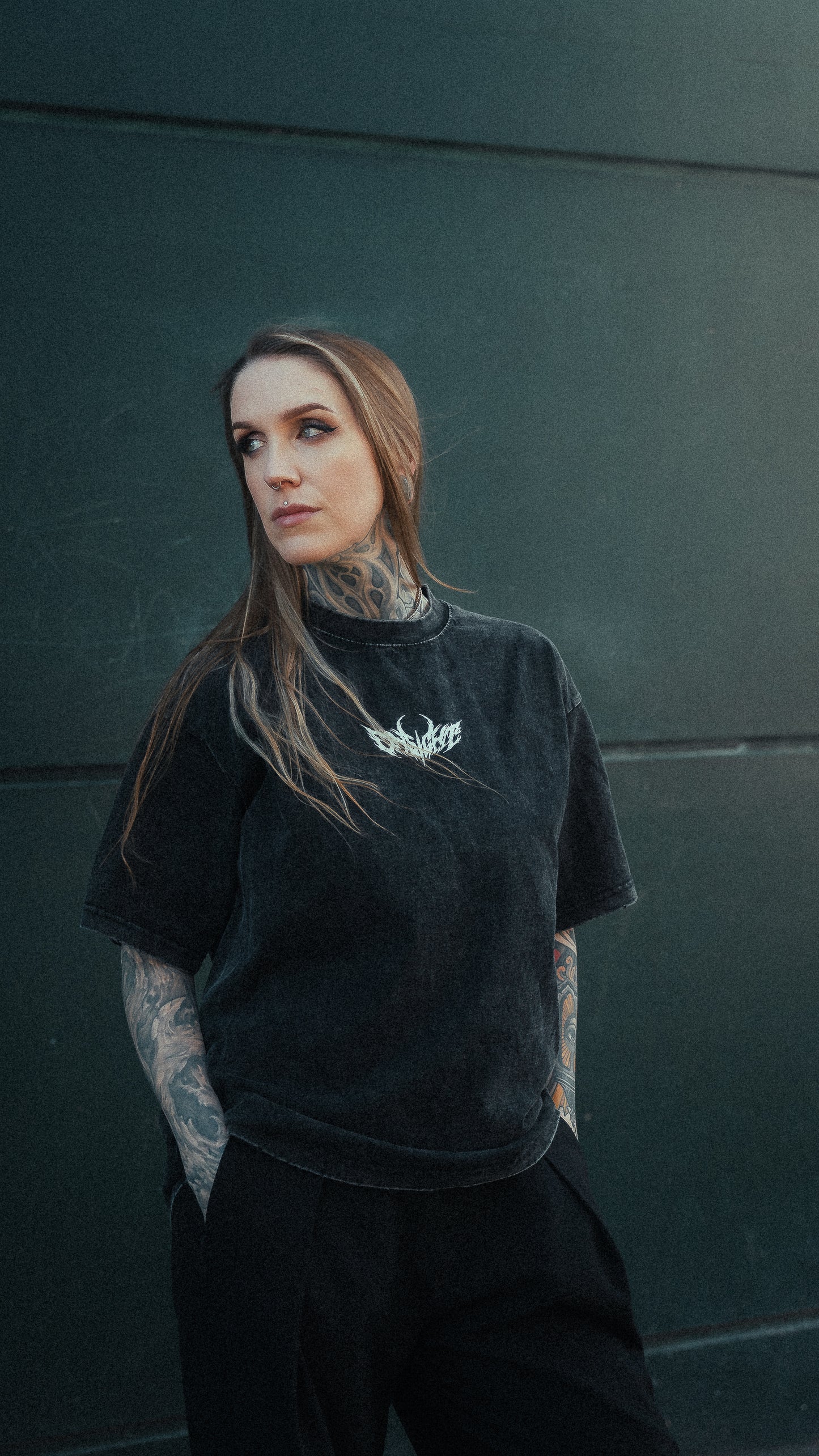 1 - ONSIGHT Multi-Logo T-Shirt
