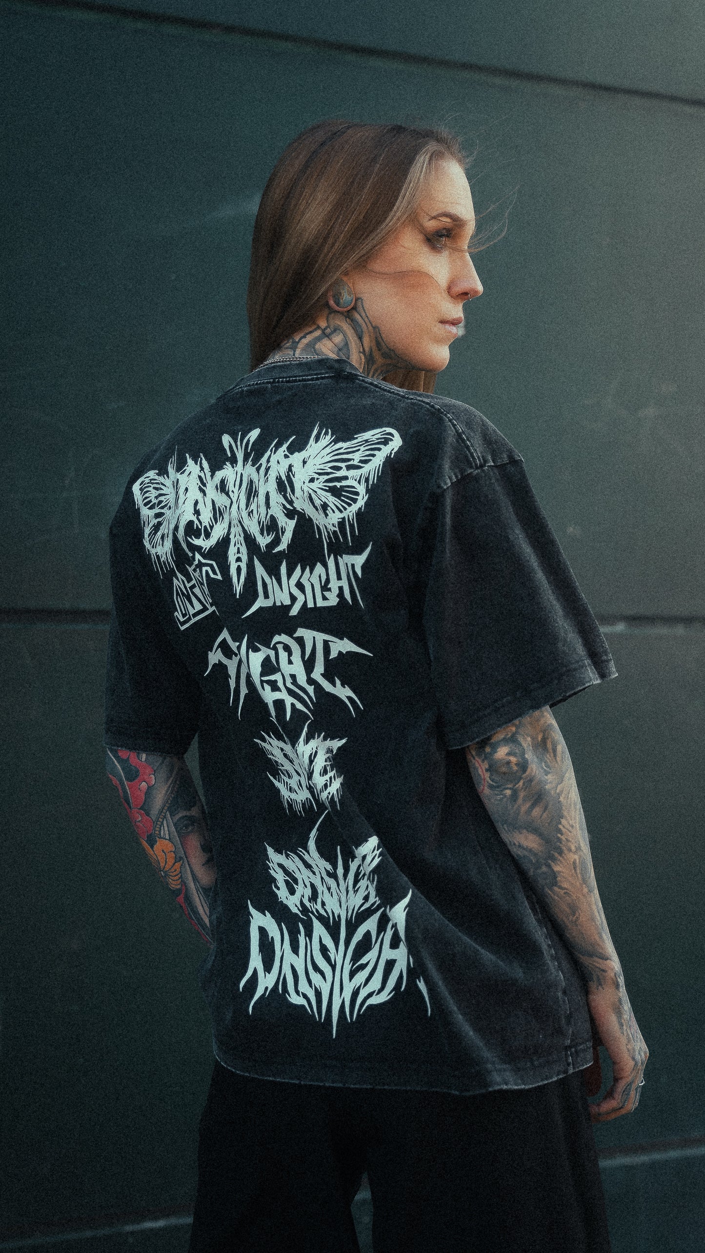 1 - ONSIGHT Multi-Logo T-Shirt